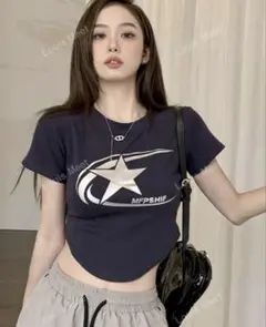 ネイビー クロップドTシャツ 星ロゴ