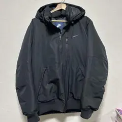 美品　NIKE ダウンジャケット　フード付　黒　M