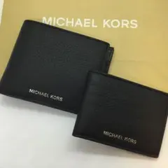MICHAEL KORS マイケルコース　メンズ　カード入れ付　折財布　Ja13