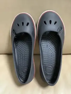 crocs クロックス シエンナフラットシューズのサムネイル