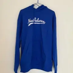 ニューバランス　パーカー 青　新品！サイズＬ
