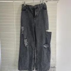 サイドカットダメージジーンズ
