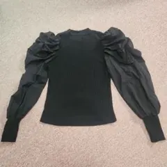 パフスリーブ 黒 長袖 トップス サイズF