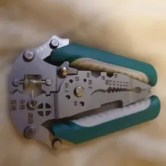 Item thumbnail for item 13c0e5e6-b8ea-4382-92eb-f025cec3dc01