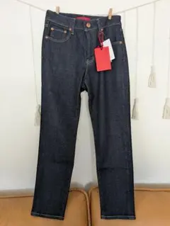 （新品未使用タグ付き）　RED CARD デニムパンツ