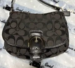 Coach ブラック ショルダーバッグ