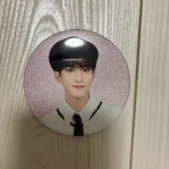 seventeen holiday 缶バッチ　ドギョム　DK ペンミ