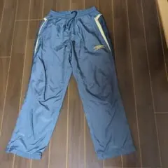 UMBRO 中綿　ピステパンツ UBA4534P Mサイズ