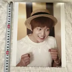 Item thumbnail for item 532f8b25-c713-43c4-8bbd-97cdd8ddd694