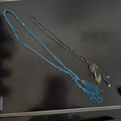 青と黒の編み込みネックレス