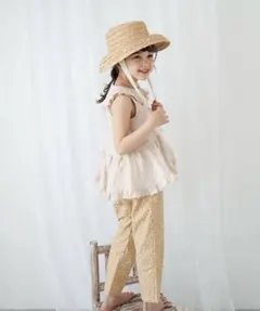 june ベージュ フリルノースリーブ とパンツのセット130