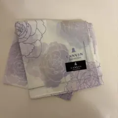 【新品】LANVIN 大判ハンカチ 花柄 ラメ入りのサムネイル