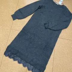 新品タグ付き❤️GUグレー ニットワンピース Vネック レース裾　M