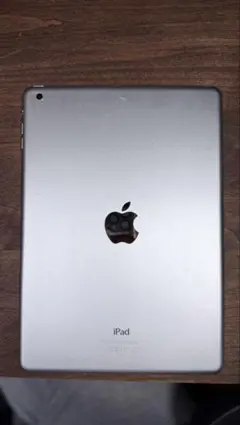 Apple iPad Air 初代 シルバー 32GB