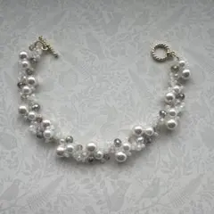 ハンドメイド パールとボタンカットビーズブレスレット