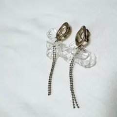 ★美品★【試着のみ】tal.by yumi しまむら フラワーイヤリング クリアのサムネイル
