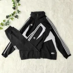 【極美品】アディダスオリジナルス　セットアップ上2XL セットアップ下M