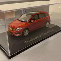 1/43 ディーラー特注　メルセデス　Bクラス　AMGライン　レッドのサムネイル