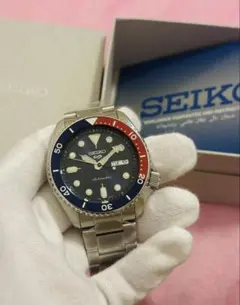 C*7様 SEIKO 5 SPORTS自動巻き時計 青赤