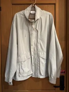 ブルゾン ベージュ