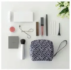 北欧、暮らしの道具店「いつも可愛くスッキリ叶う」メイクポーチ