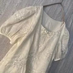 新品アンソロポロジー金色ラウンドカラーエプロン | Mercari
