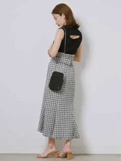 【タグ付】SNIDEL Sustainableバックオープンノースリプルオーバー