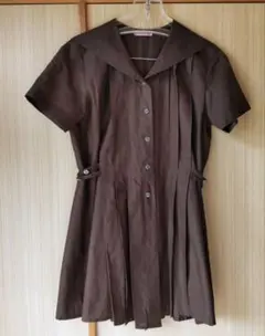 HIROKO BIS 綿麻　セーラーカラー 半袖プリーツブラウス 　ブラウンのサムネイル