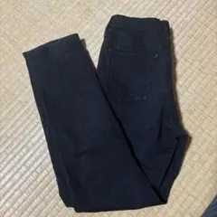 UNIQLO 140cm ジーンズ ブラック【e】