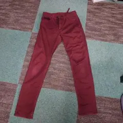 UNIQLO ワインレッド パンツ XS ウルトラストレッチカラージーンズ