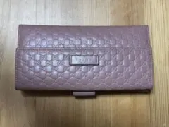GUCCI ピンクレザー 長財布 GGパターン