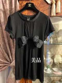 美品ダブルスダンダードクロージングリボン付き黒半袖チュニックのサムネイル