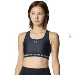 UNDER ARMOUR スポーツブラ ブラック Mサイズのサムネイル