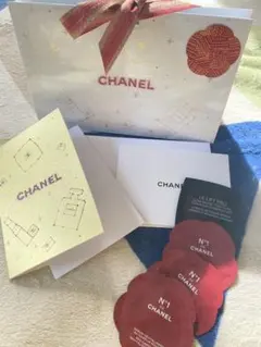 シャネル　クリーム3点　セラム1点　ホリデー包装付き