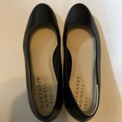 新品MARGARET HOWELL idea パンプス ブラックのサムネイル