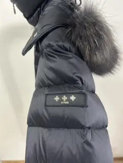 TATRAS ブラック ダウンジャケット フード付き