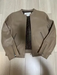 Ray BEAMS ノーカラー レザー ジャケット ベージュのサムネイル