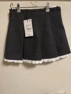 新品、未使用ZARA チェック柄 プリーツ ミニスカート XSのサムネイル