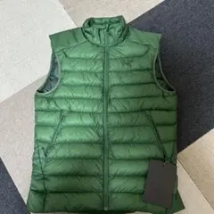 ARC'TERYX Cerium Vest M Eden S 新品タグ付きのサムネイル