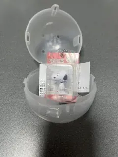 バンダイガチャ　PEANUTS パッケージミニチュアコレクション　スヌーピー