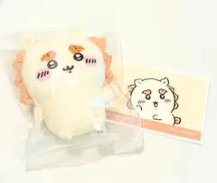 ちいかわ　シーサー　ぬいぐるみとシール