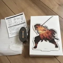 鬼滅の刃　光る　心を燃やせアクリルスタンド　煉獄杏寿郎