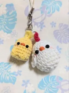 あみぐるみ　ヒヨコ＆ニワトリキーホルダー　鈴付き