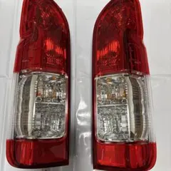 ハイエース200系 テールランプ大人スモークキャンディオレンジ仕様