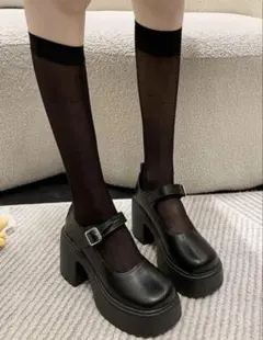 厚底 ストラップパンプス ブラックのサムネイル