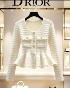 エレガントなレディライクなスクエアカラー ウエストフリル裾ニットカーディガン M