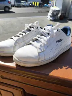 PUMA ホワイト スニーカー 24cm