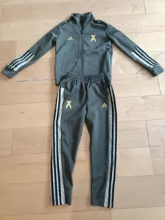 Item thumbnail for item c8612d35-b46a-46c2-be0f-e45d0c2db96d