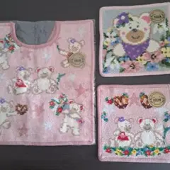 FEILER クマ刺繍 スタイ・タオルセット