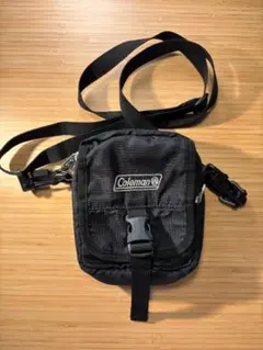 Coleman コールマン ミニショルダーバッグ 黒 アウトドアのサムネイル
